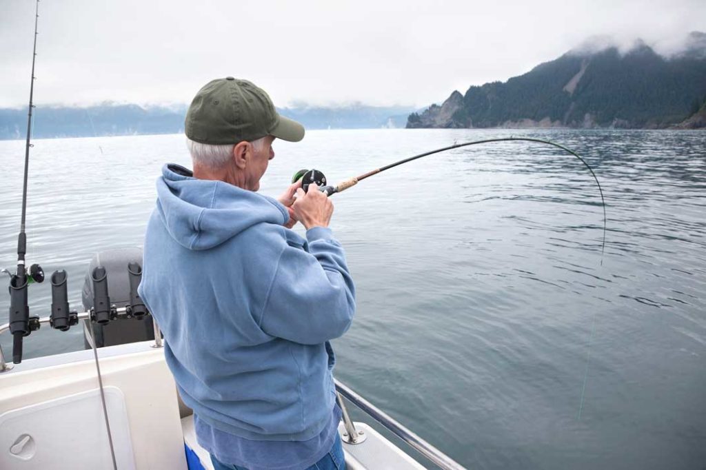 Fishermen should wear a good fishing hat to protect their head from direct sunlight when fishing outdoors